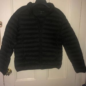 2 jackets 3 shirts lot